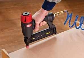 Cloueur Pneumatique SENCO S200BN à Brads 15 - 50mm - 922008N 3 Cloueur Pneumatique SENCO S200BN à Brads 15 - 50mm - 922008N