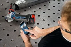 Meuleuse Angulaire BOSCH GWS 18V-10SC Professional Solo Click & Go - Sans Batterie Ni Chargeur - 06019G340B -Stanley Magasin MNA50063 5