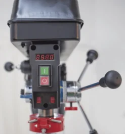 Perceuse à Colonne D'établi DP18Vario SCHEPPACH - 230/240V 50Hz 550W - 5906807901 9 Perceuse à Colonne D'établi DP18Vario SCHEPPACH - 230/240V 50Hz 550W - 5906807901 -Stanley Magasin SCHE0042 4